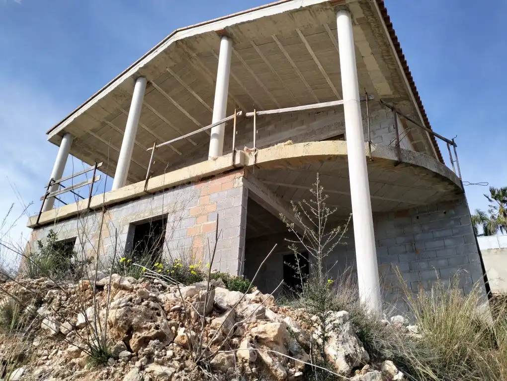 Außenansicht von Haus oder Chalet zum Verkauf in Alginet mit Terrasse