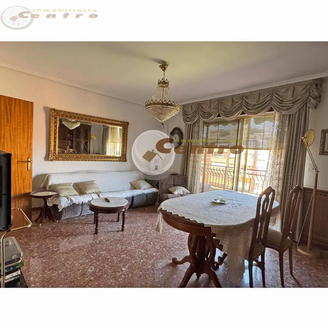 Wohnzimmer von Wohnung zur Miete in Albacete mit Heizung, Parkett und Terrasse