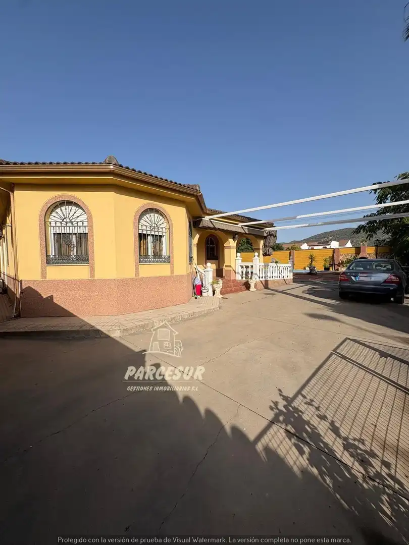 Casa con piscina in vendita a Periurbano Oeste - Sierra, imagen 2