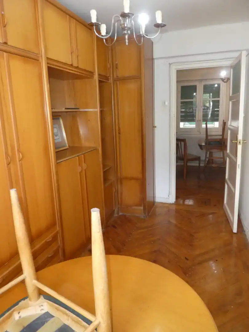 Dormitori de Pis en venda en Burgos amb Calefacció i Moblat