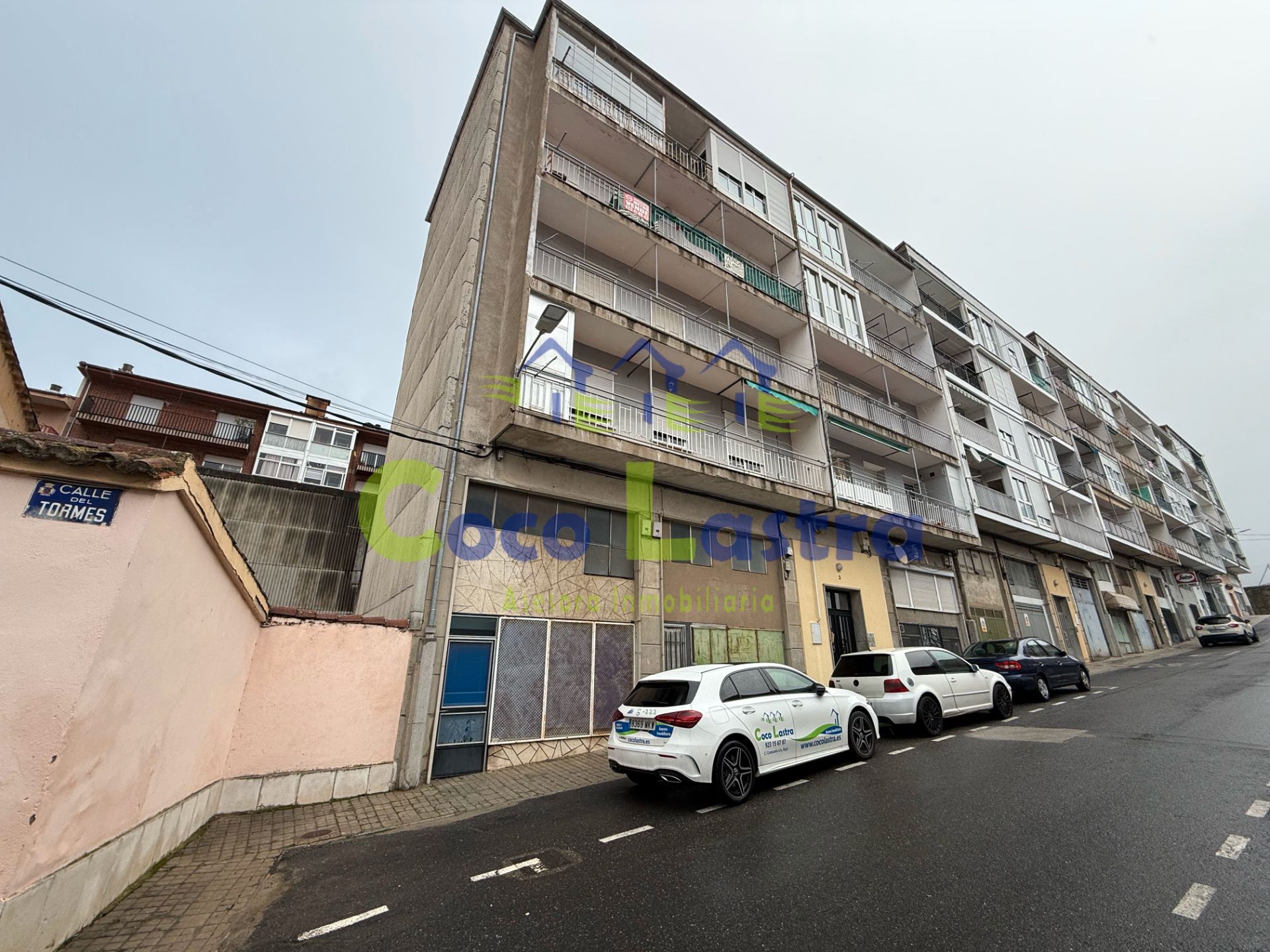 Vista exterior de Pis en venda en Béjar amb Calefacció i Balcó