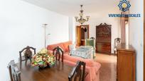 Living room of Flat for sale in  Granada Capital  with Terrace and Balcony