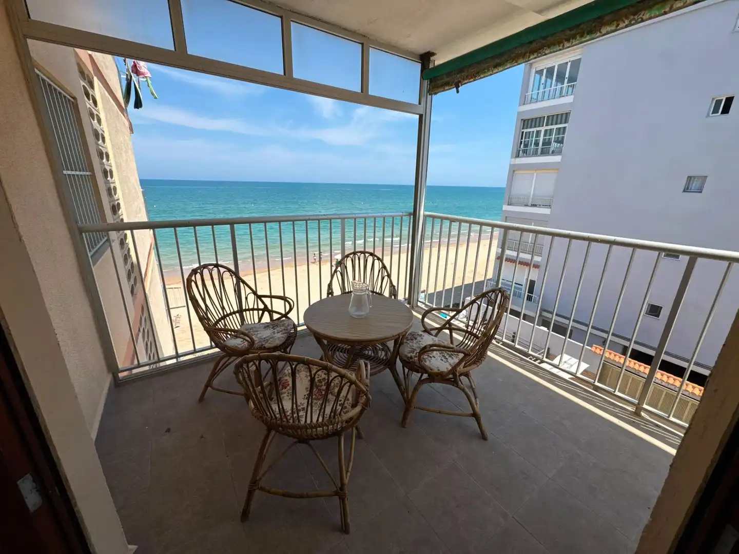 Terraza de Piso en venta en Tavernes de la Valldigna con Terraza y Amueblado