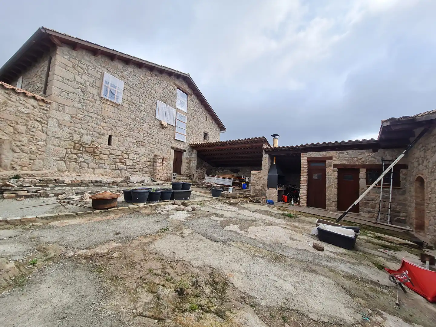Country homes for sale in Olvan