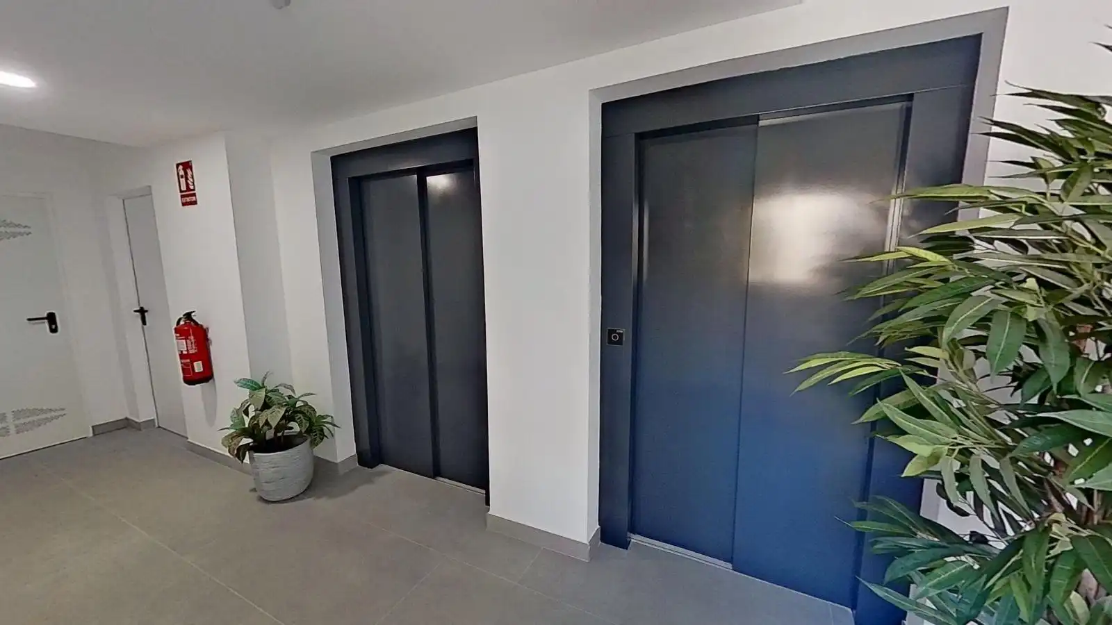 Piso con terraza en venta en Avenida del Mediterráneo, imagen 20