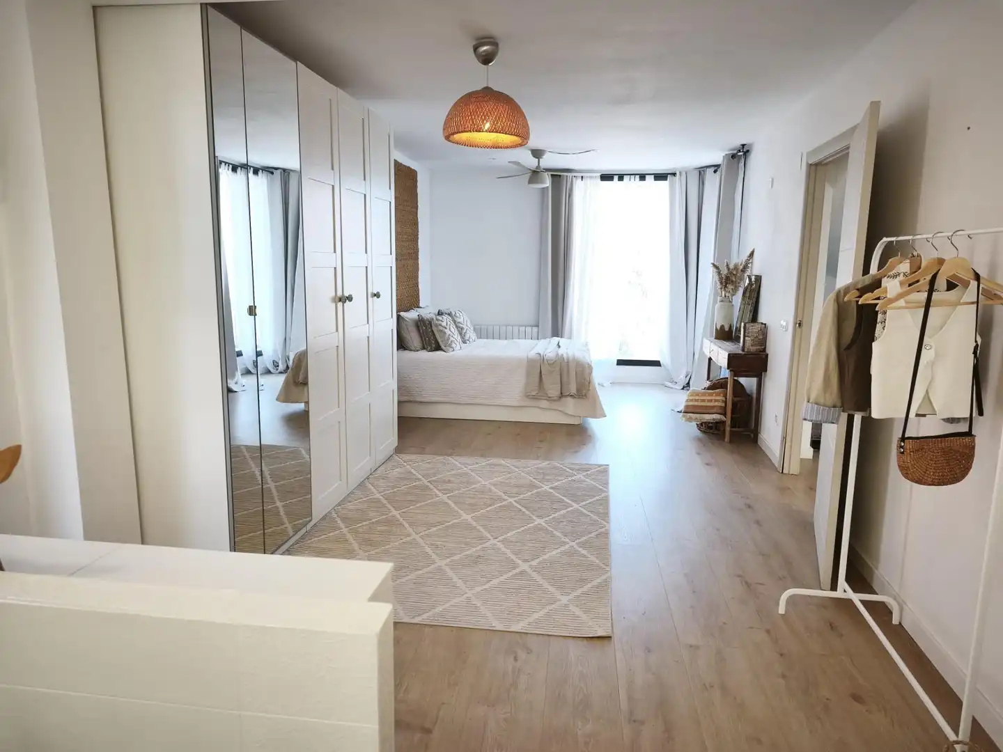 Habitación de Casa o chalet en venta en Castellar del Vallès con Calefacción, Jardín privado y Parquet