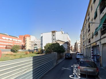 Pis amb ascensor en venda a NARCIS MONTURIOL