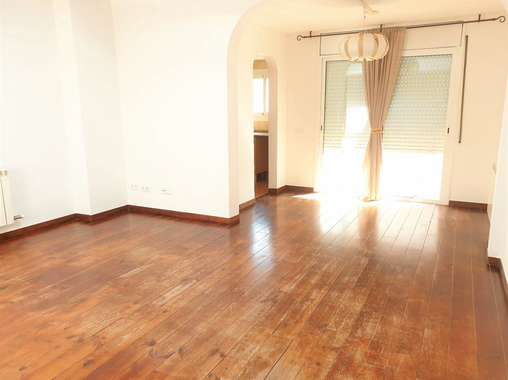 Sala d'estar de Pis en venda en Mataró amb Aire condicionat i Calefacció