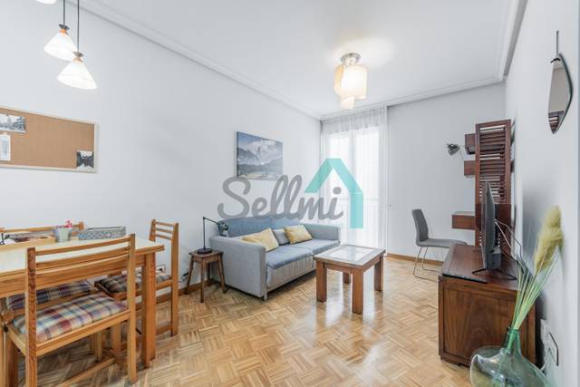 Piso en Alquiler en Jón La Ciega en El Postigo