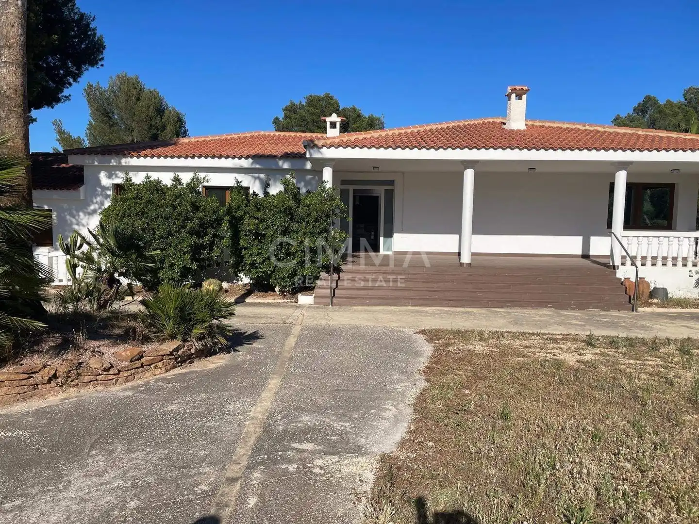 Vista exterior de Casa o chalet en venta en La Nucia con Aire acondicionado, Calefacción y Jardín privado