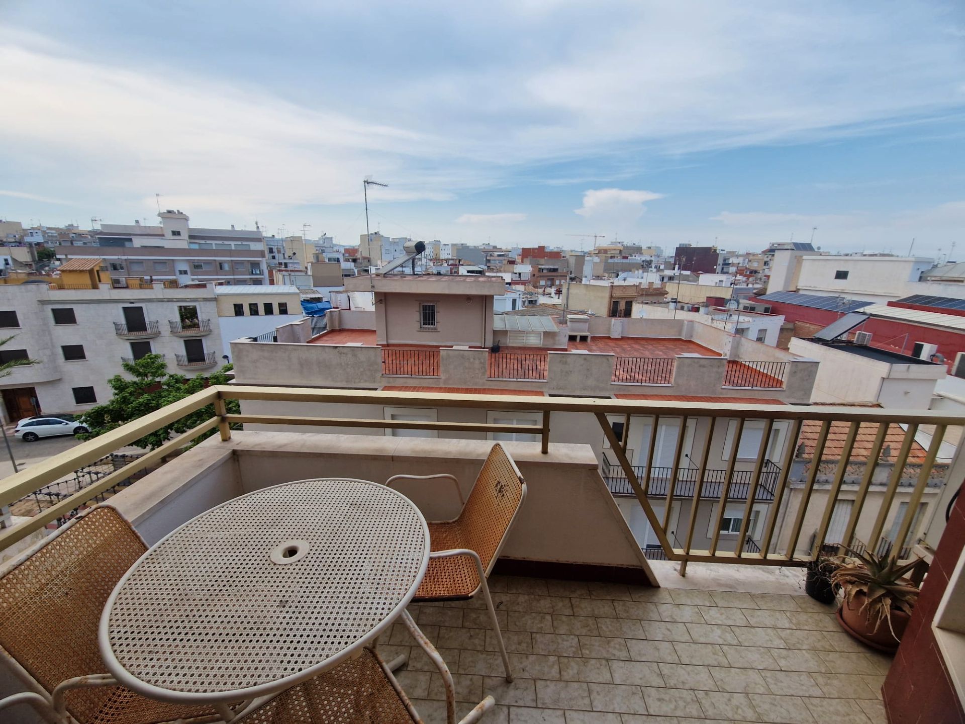 Terraza de Piso en venta en Algemesí con Amueblado