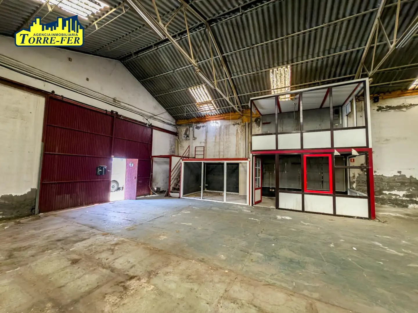 Nave industrial de alquiler en Huércal de Almería