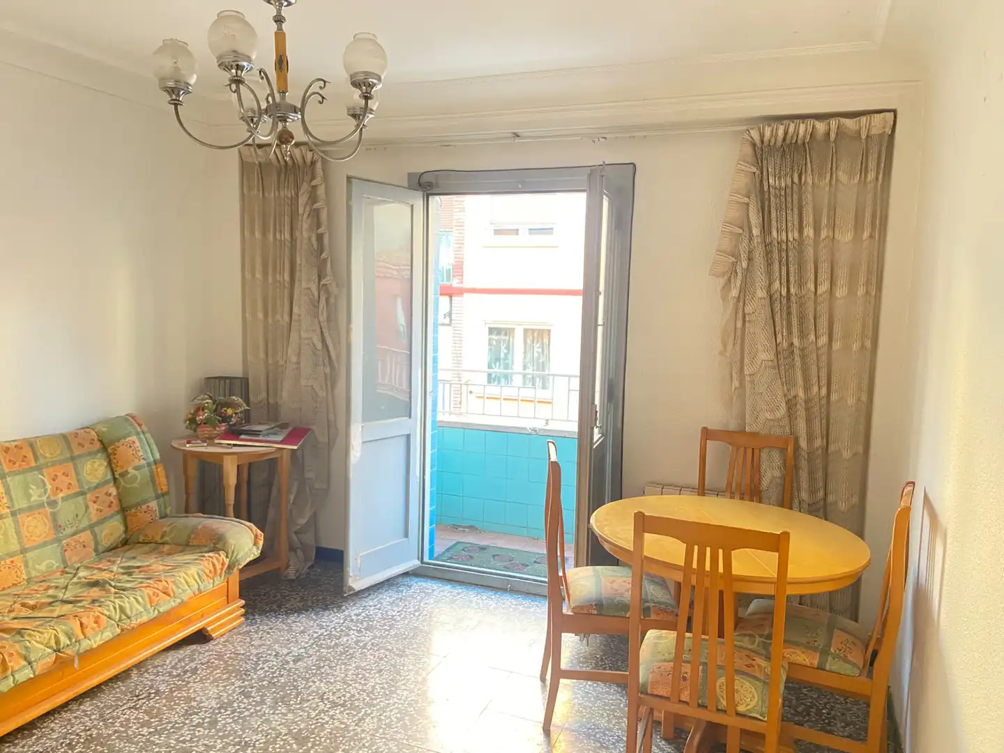 Sala de estar de Piso en venta en Delicias