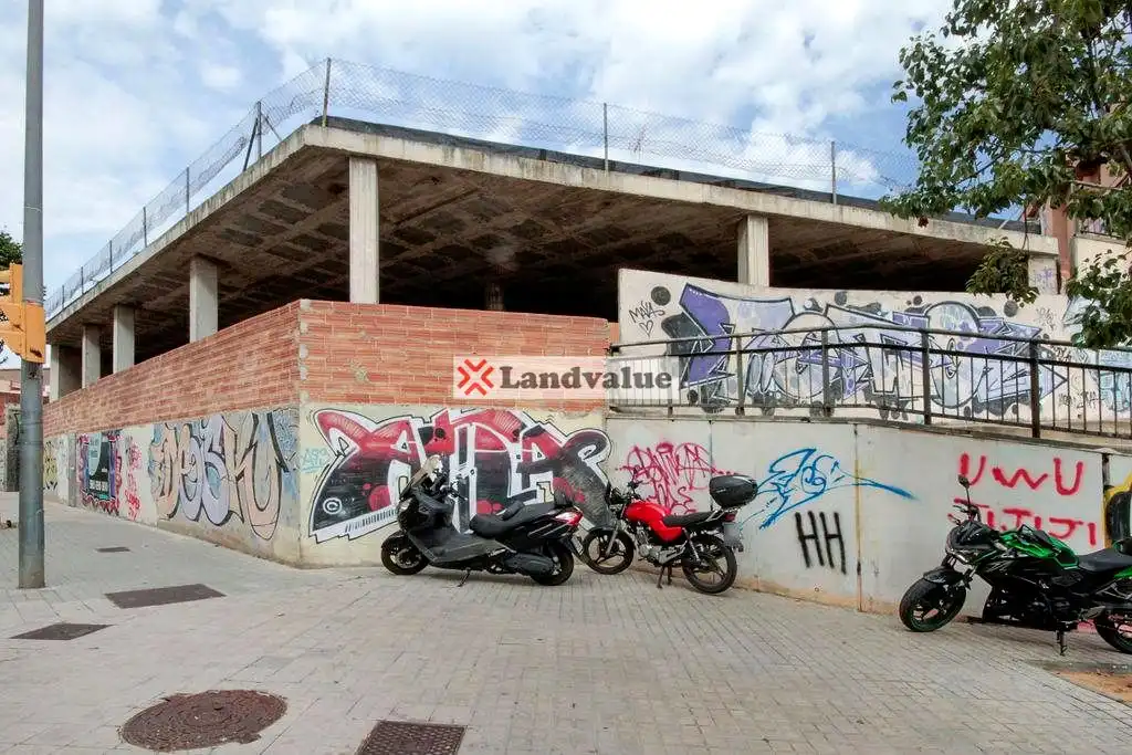 Vista exterior de Residencial en venda en Sabadell