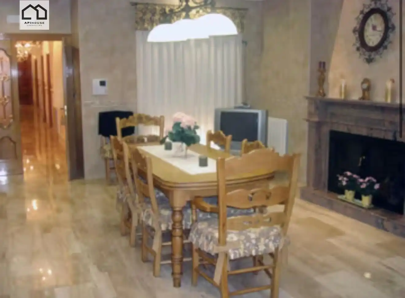 Comedor de Edificio en venta en Huesa