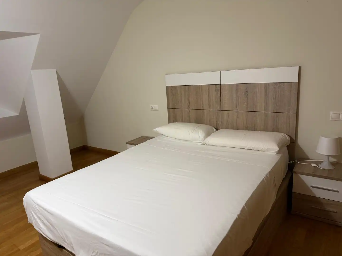 Dormitori de Àtic en venda en Barreiros amb Calefacció, Terrassa i Traster