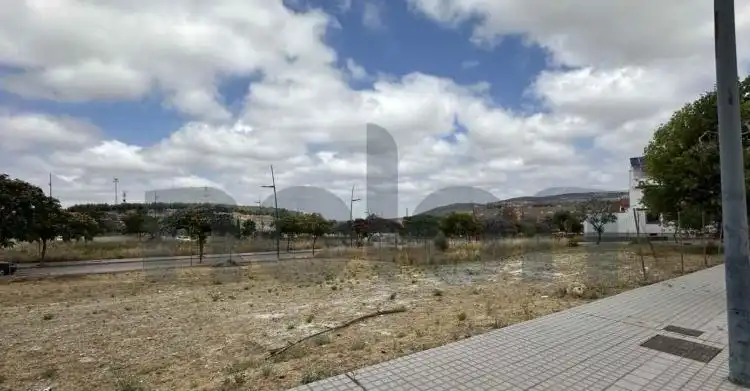 Terrenos y solares en venta en rotonda los santos