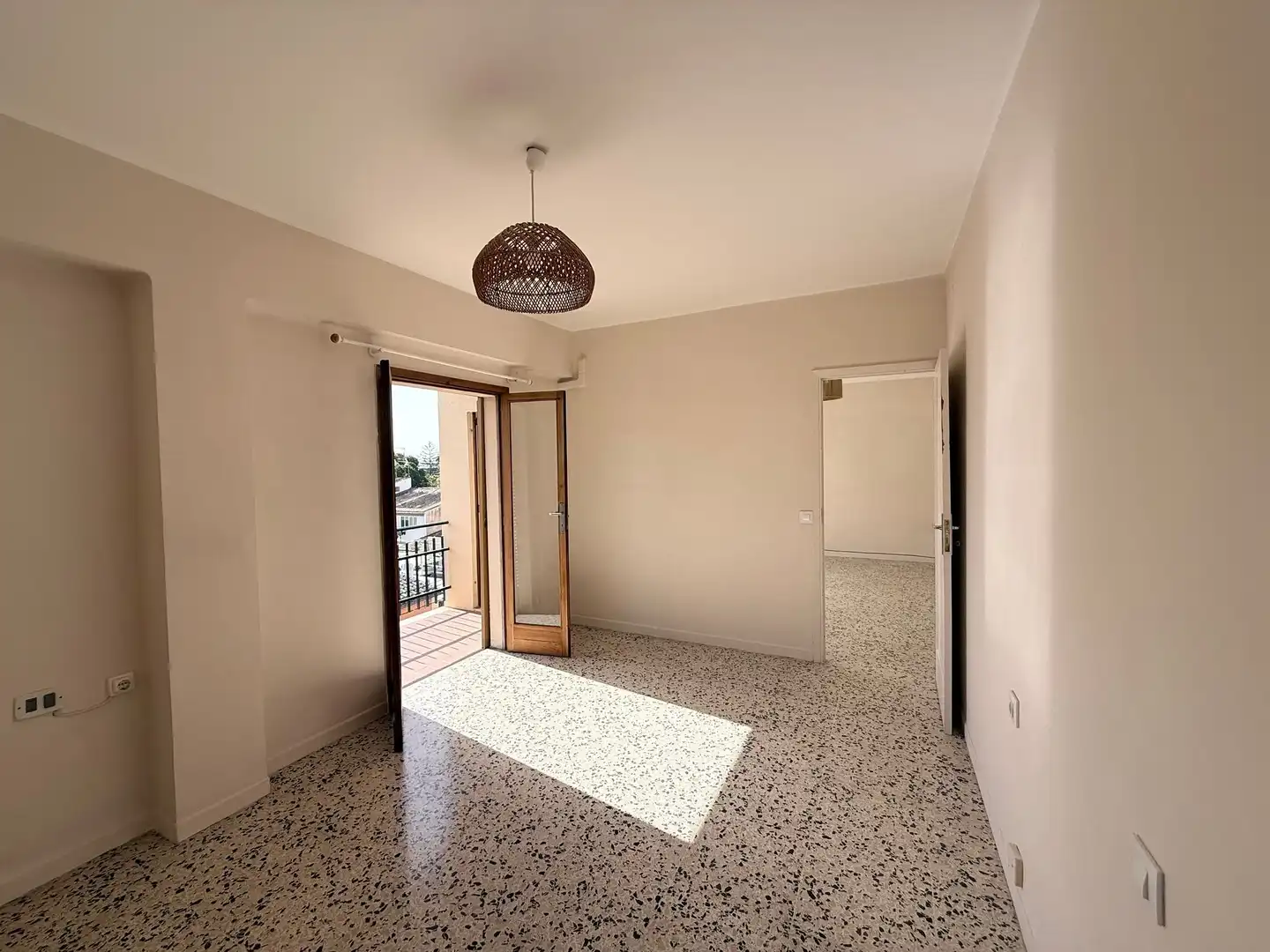 Apartments for rent in Santa Catalina