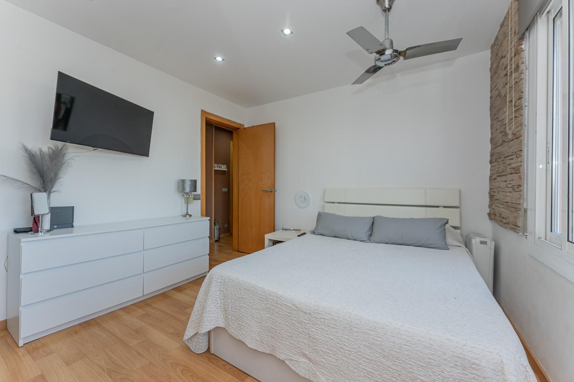 Bedroom of Attic for sale in Gavà  with Parquet flooring, Terrace and Balcony