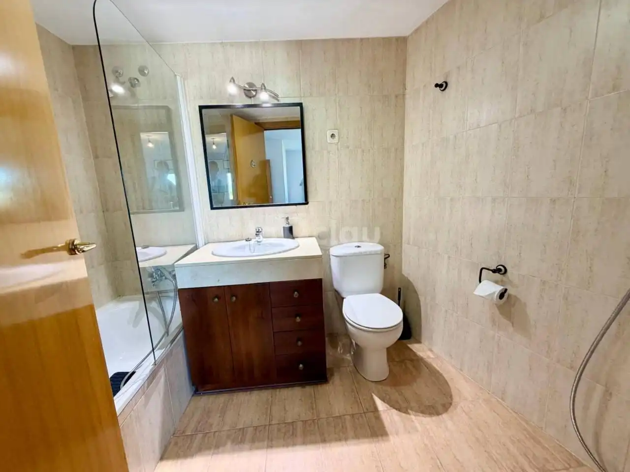 Bany de Apartament en venda en Vic amb Calefacció