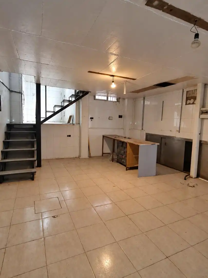 Business premises for sale in Sur, imagen 4