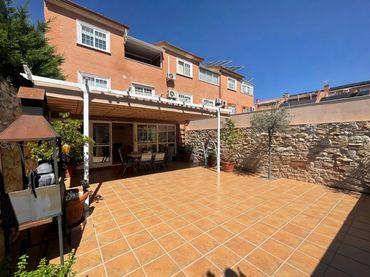 Chalet en venta en Calle Castilla y León
