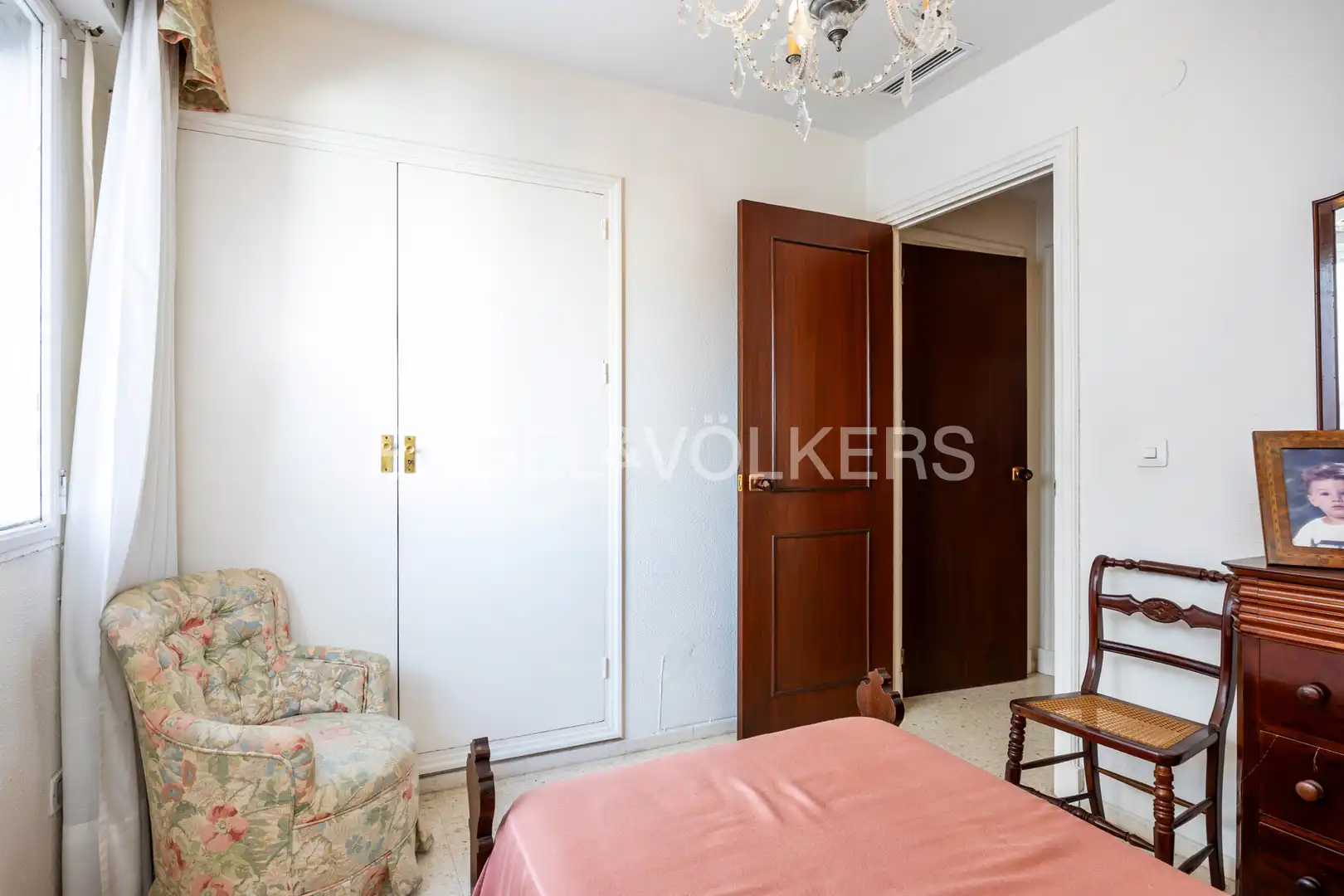 Habitación de Apartamento en venta en Sanlúcar de Barrameda con Calefacción, Terraza y Balcón