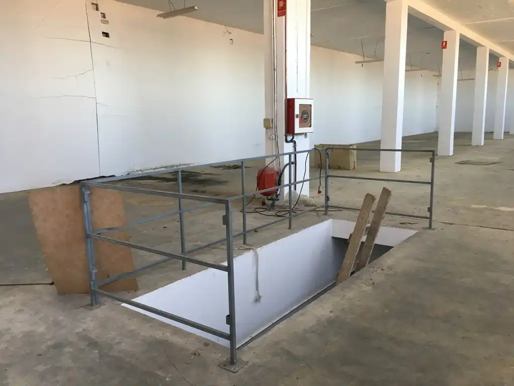 Nave industrielle à louer à Travesía de Montouto, imagen 6