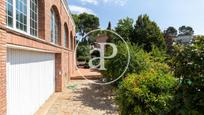 Jardí de Casa o xalet en venda en Sant Cugat del Vallès amb Aire condicionat, Calefacció i Jardí privat