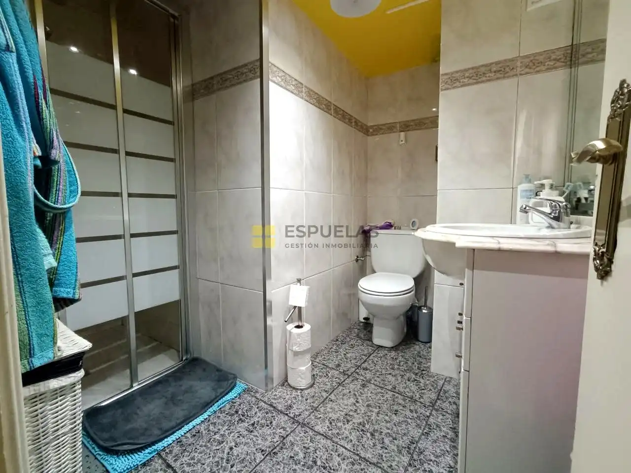 Baño de Casa adosada en venta en Arnedo con Calefacción y Amueblado