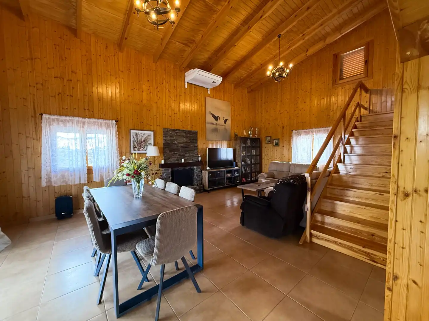 Sala de estar de Finca rústica en venta en Tébar - Los Arejos
