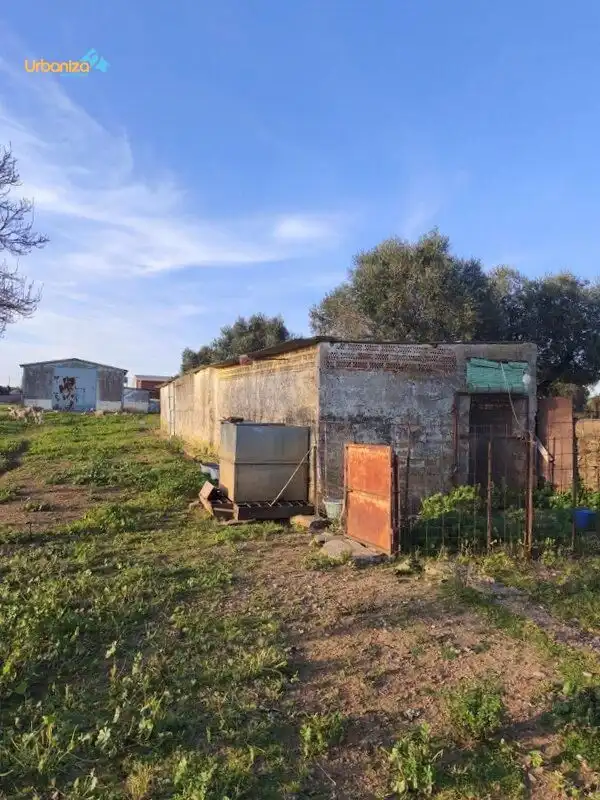 Country house zum Verkauf in Villanueva del Fresno mit Klimaanlage und Alarm