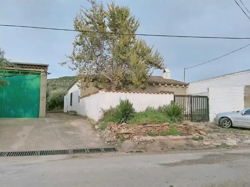 Vista exterior de Finca rústica en venda en Arroyo del Ojanco amb Jardí privat i Terrassa