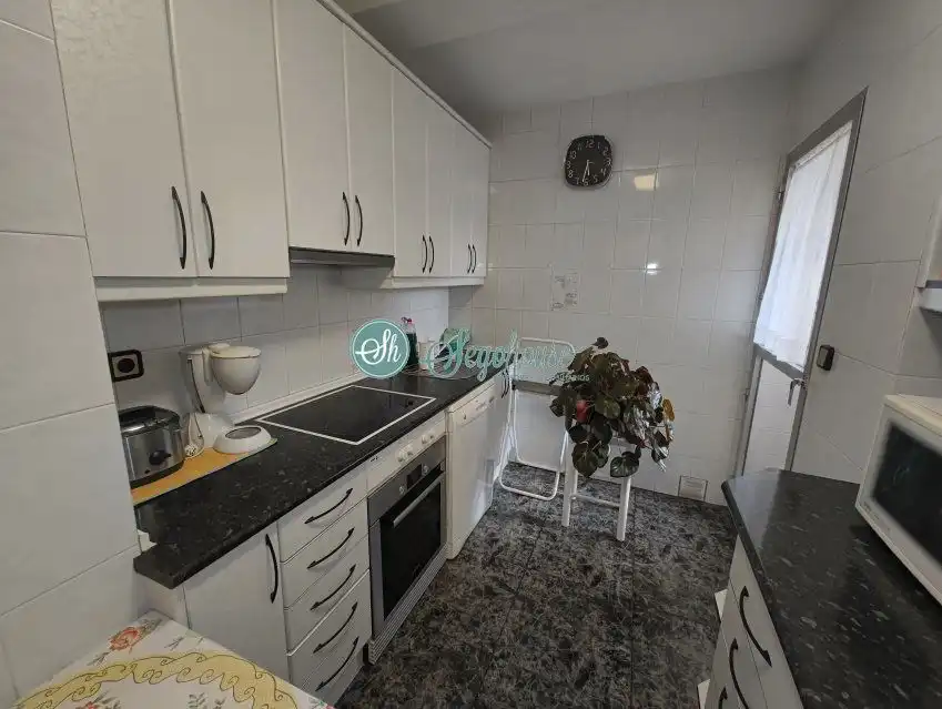 Kitchen of Flat for sale in Segovia  with Heating, Parquet flooring and Terrace