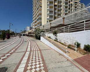 Vista exterior de Local de lloguer en Benalmádena amb Terrassa