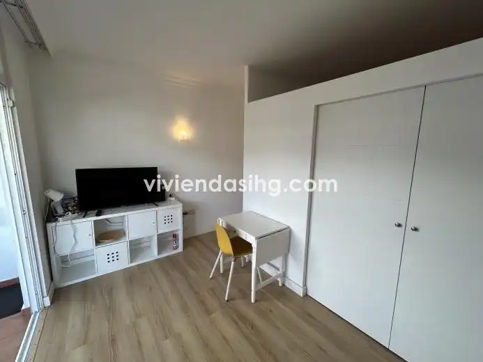 Habitación de Piso de alquiler en Puerto de la Cruz con Parquet, Terraza y Amueblado