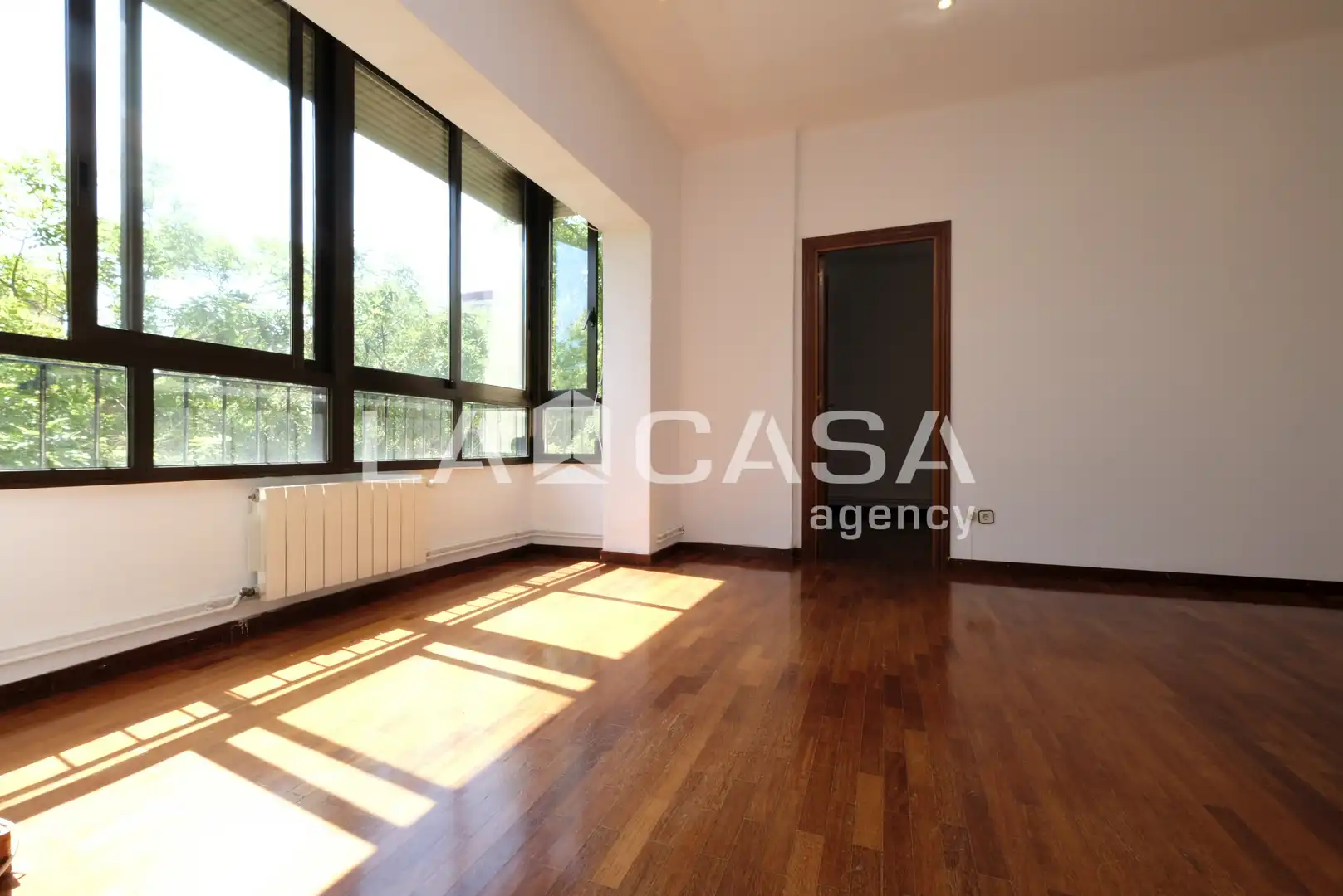 Habitación de Piso en venta en Barcelona con Calefacción y Balcón