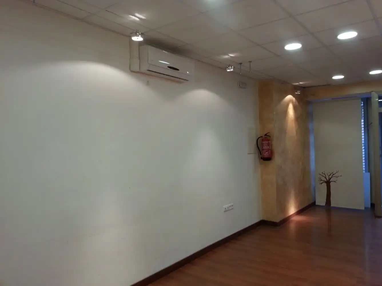 Local comercial en alquiler en Begues, imagen 5