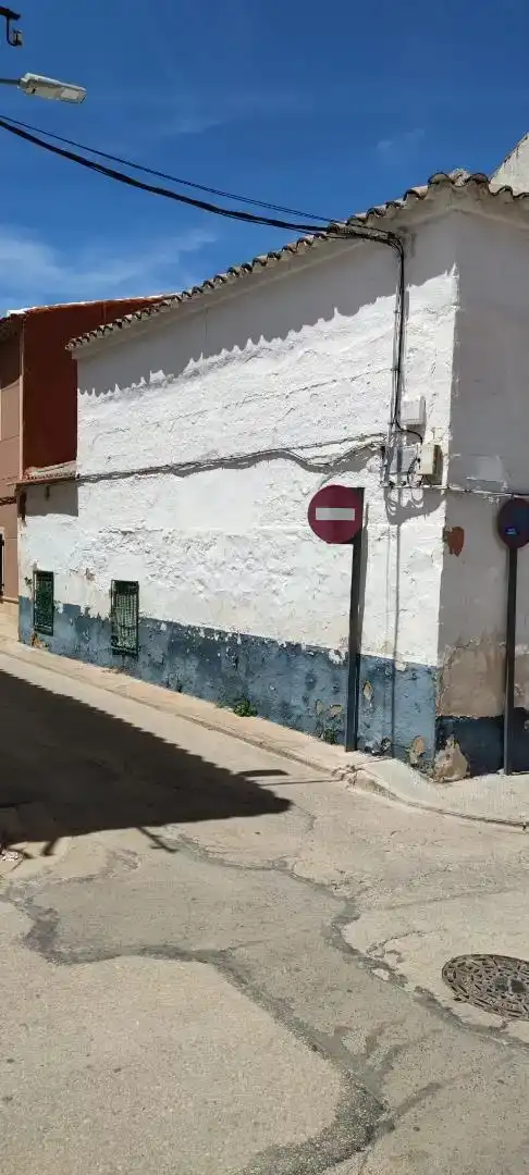 Vista exterior de Planta baja en venta en La Solana  