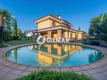Xalet amb piscina en venda a Condequinto