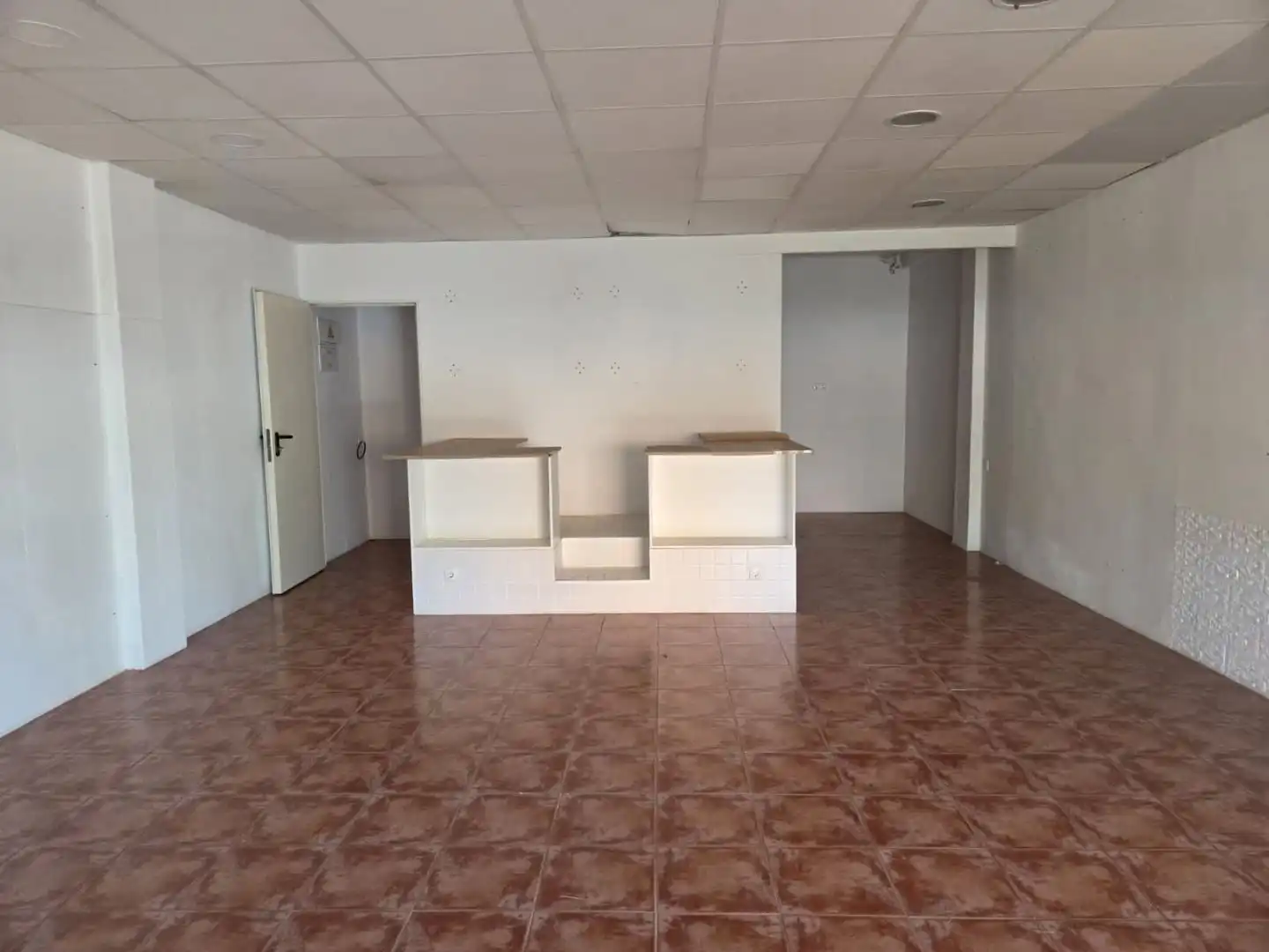 Local de alquiler en Alicante / Alacant con Terraza