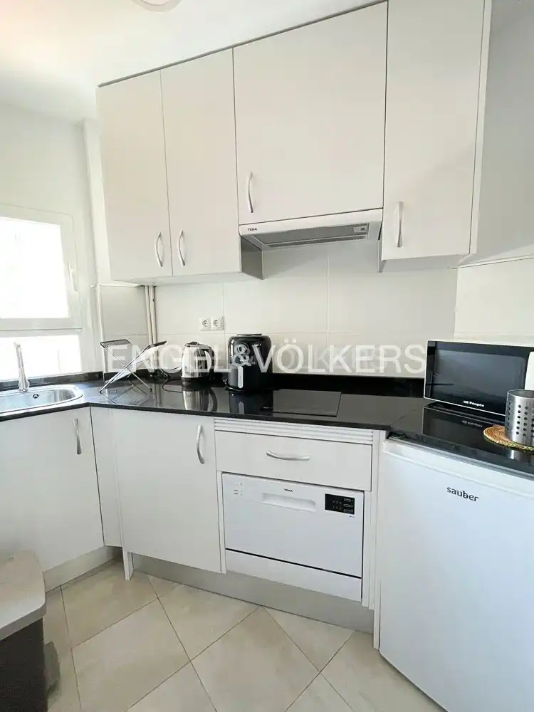 Kitchen of Flat for rent in Madrid  with Air Conditioner, Heating and Furnished