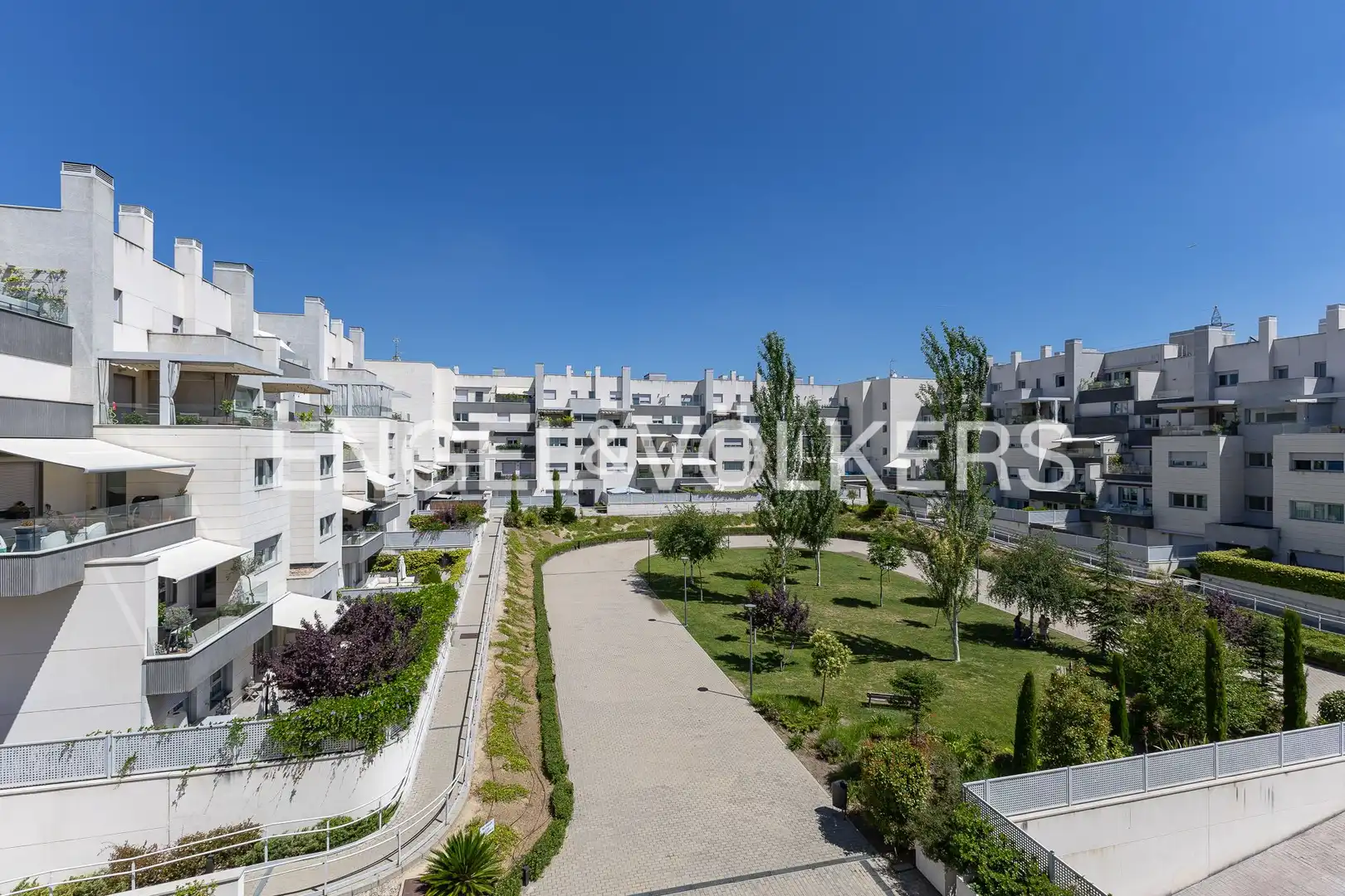 Exterior view of Duplexes for sale in Madrid  with Air Conditioner, Heating and Private garden