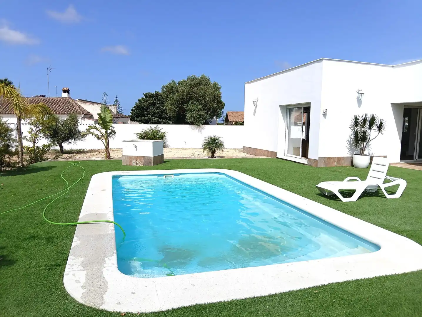 Piscina de Casa o xalet en venda en Conil de la Frontera