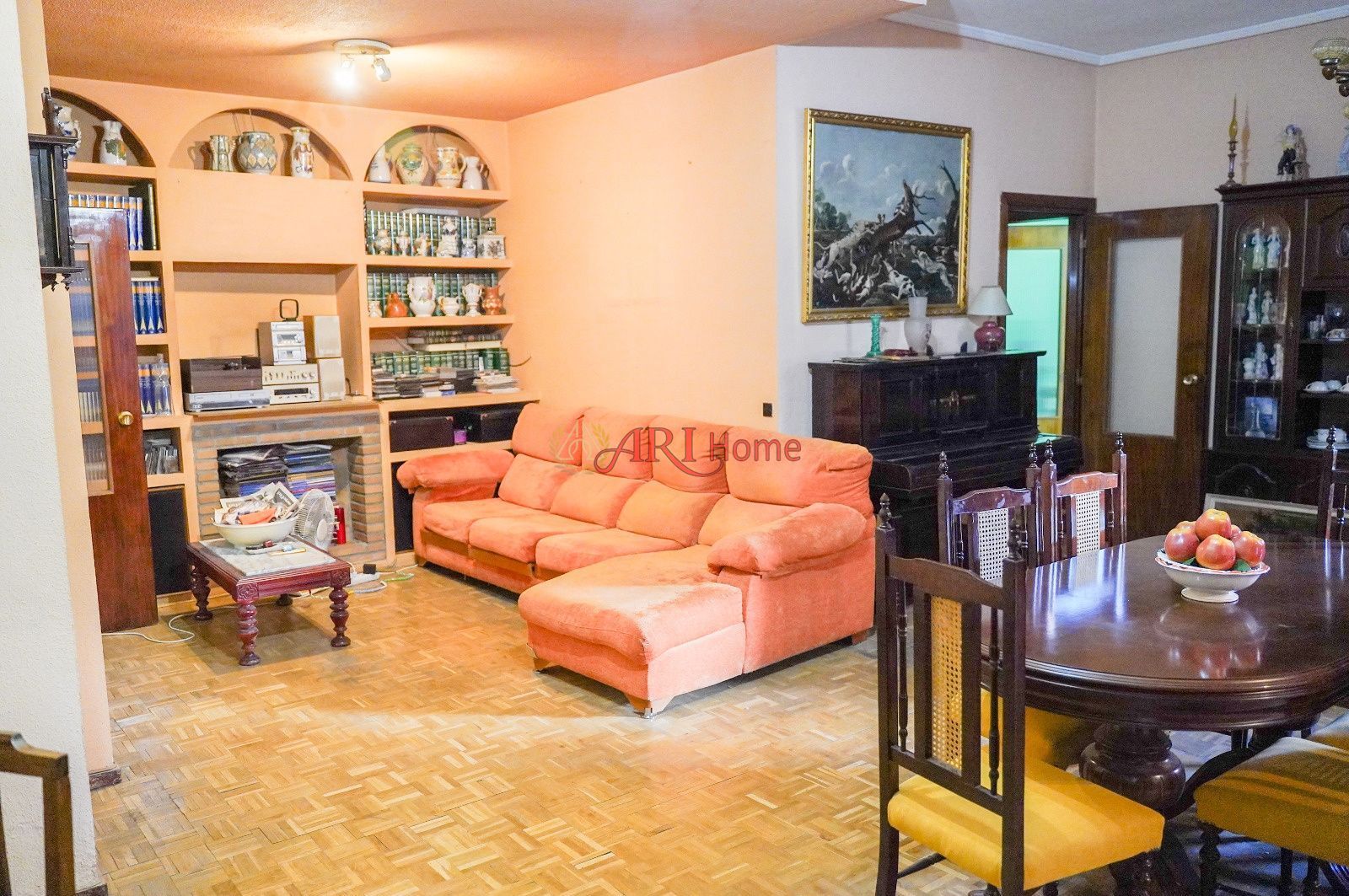 Sala de estar de Piso en venta en  Madrid Capital con Calefacción y Terraza