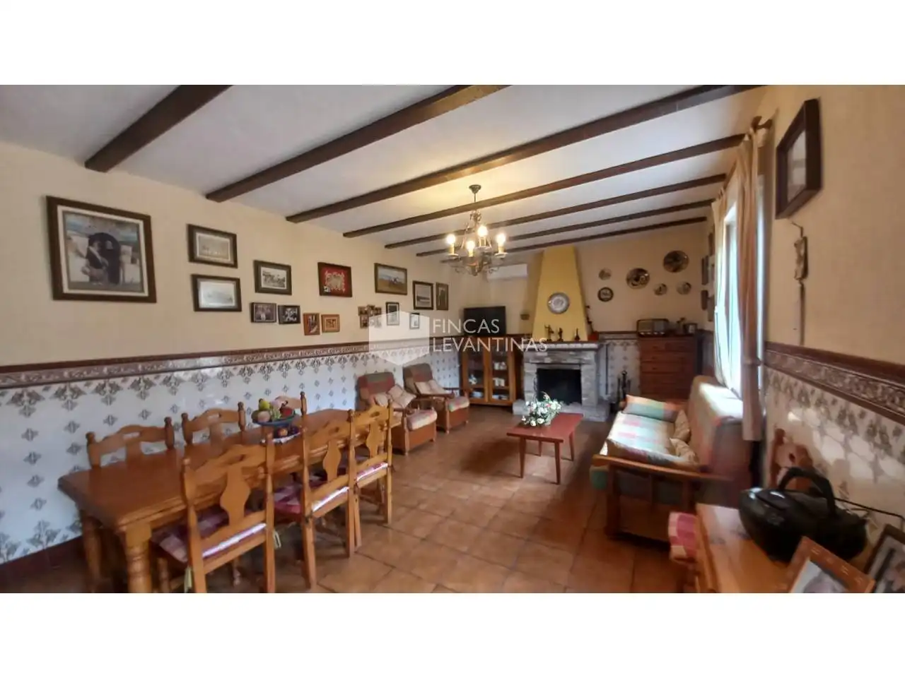 Sala d'estar de Casa o xalet en venda en San Vicente del Raspeig / Sant Vicent del Raspeig amb Aire condicionat, Jardí privat i Terrassa