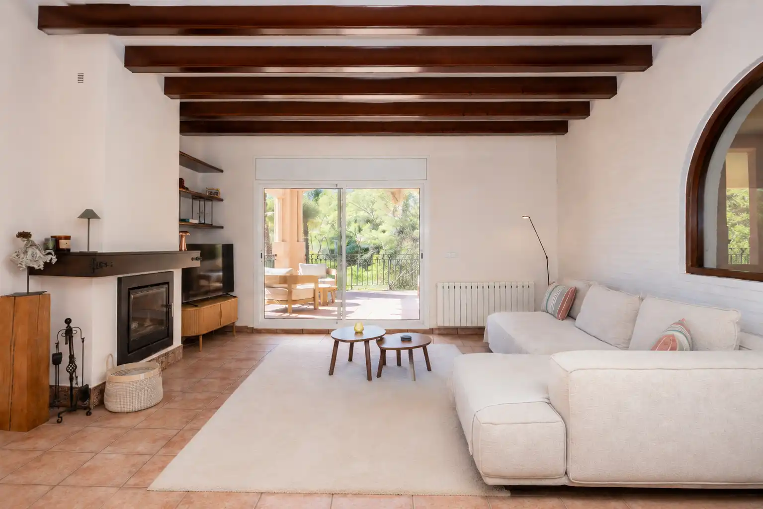 Sala de estar de Casa o chalet en venta en Olivella con Aire acondicionado, Calefacción y Jardín privado