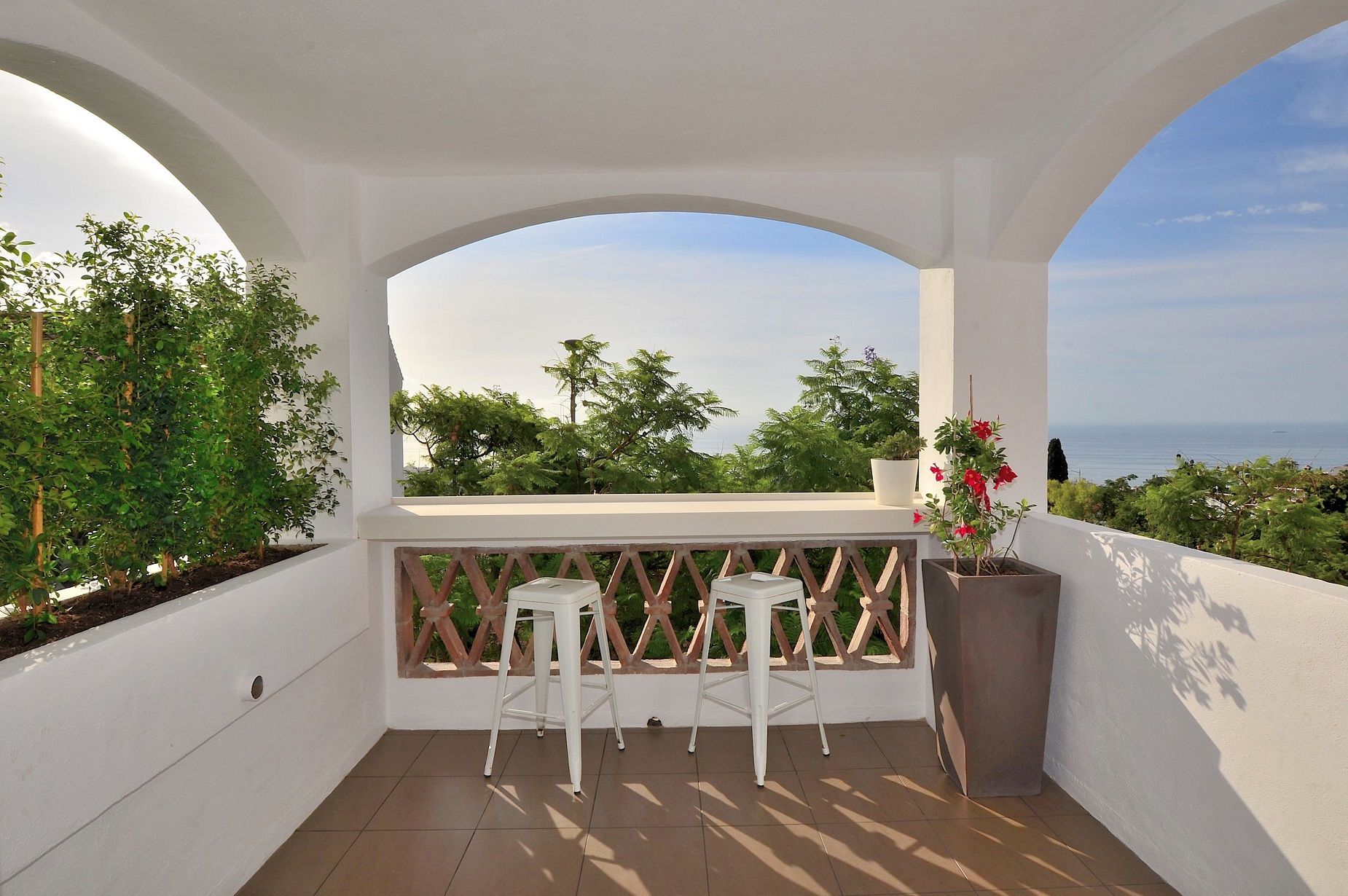 Terrace of Flat for sale in Benalmádena  with Air Conditioner, Terrace and Oven