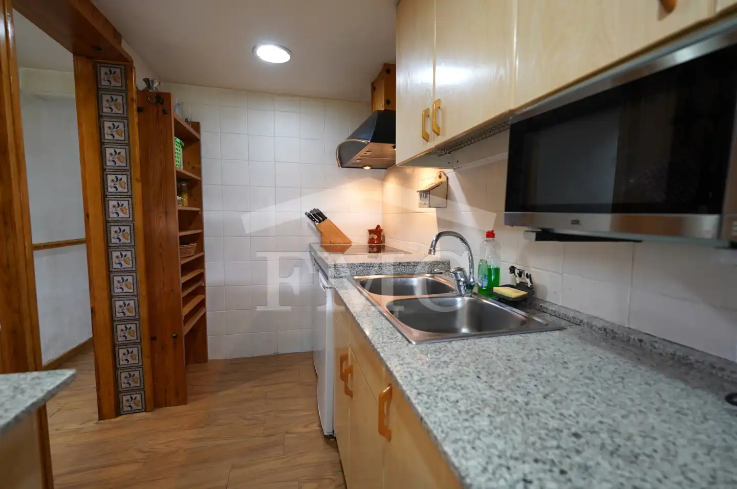 Cocina de Piso en venta en Alp con Calefacción, Parquet y Terraza