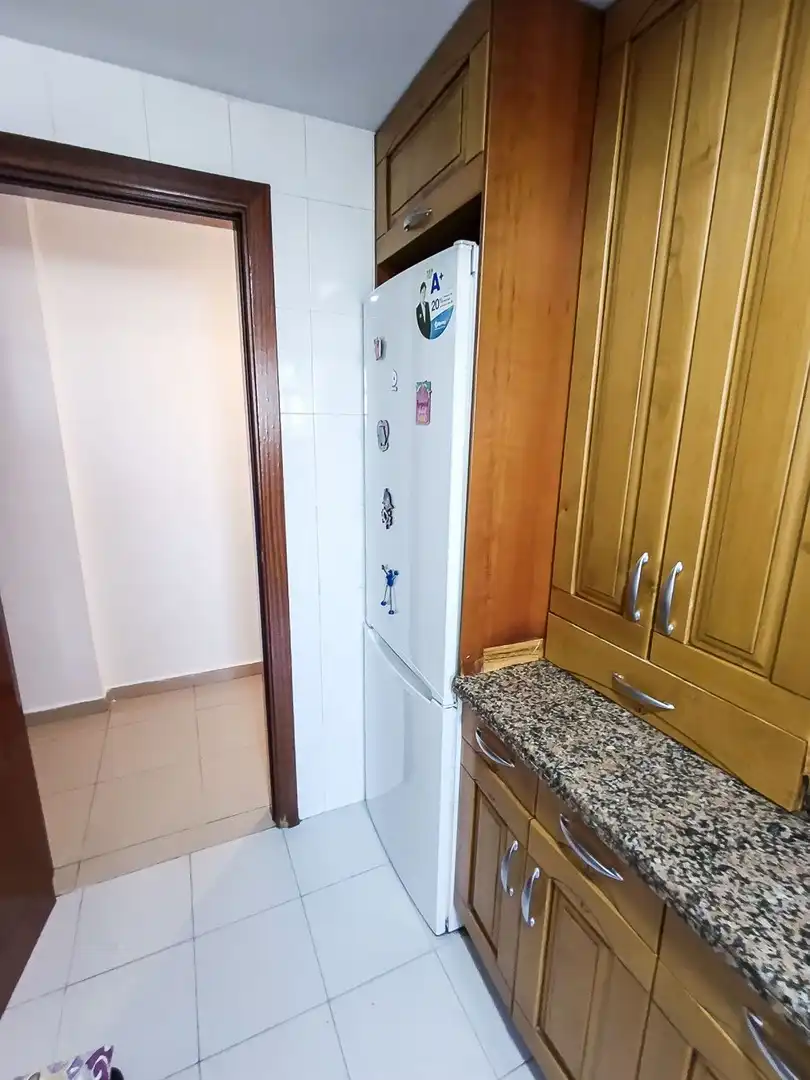 Küche von Wohnung zum Verkauf in Málaga mit Klimaanlage, Terrasse und Abstellraum